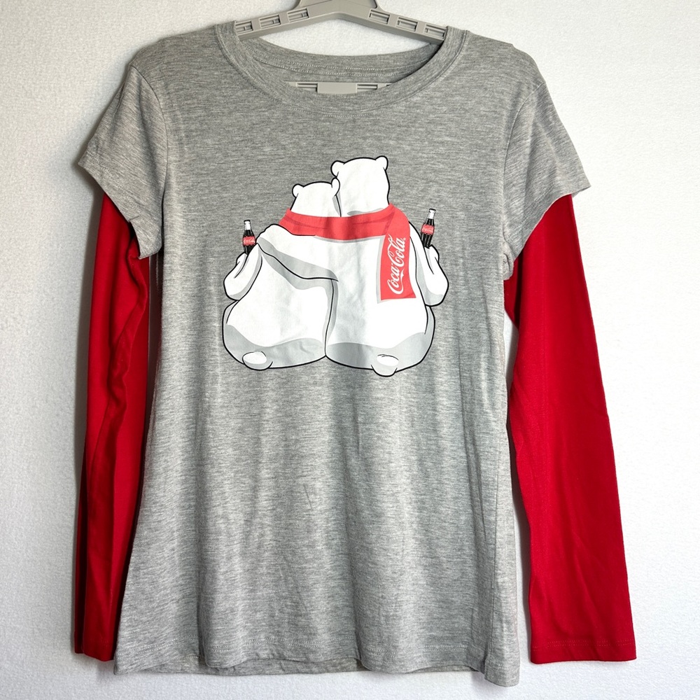 Coca Cola Long Sleeve Shirt L Tee T Shirt Graphic Polar Bears Printed Gray Red